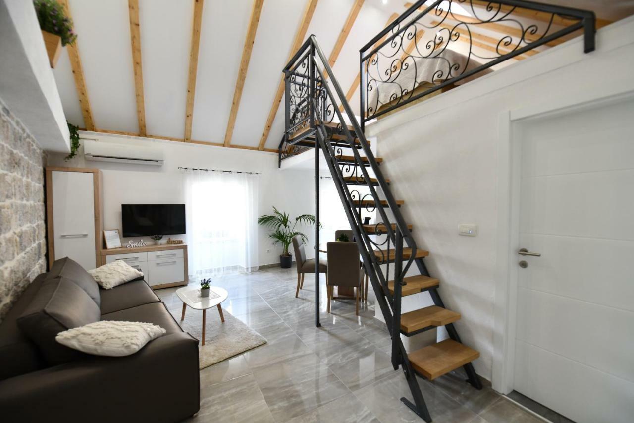 Apartment Lavanda Sinj Zewnętrze zdjęcie