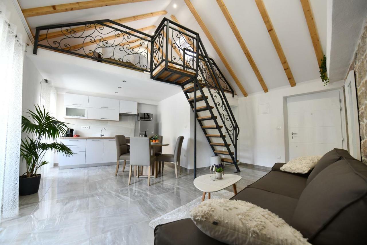 Apartment Lavanda Sinj Zewnętrze zdjęcie