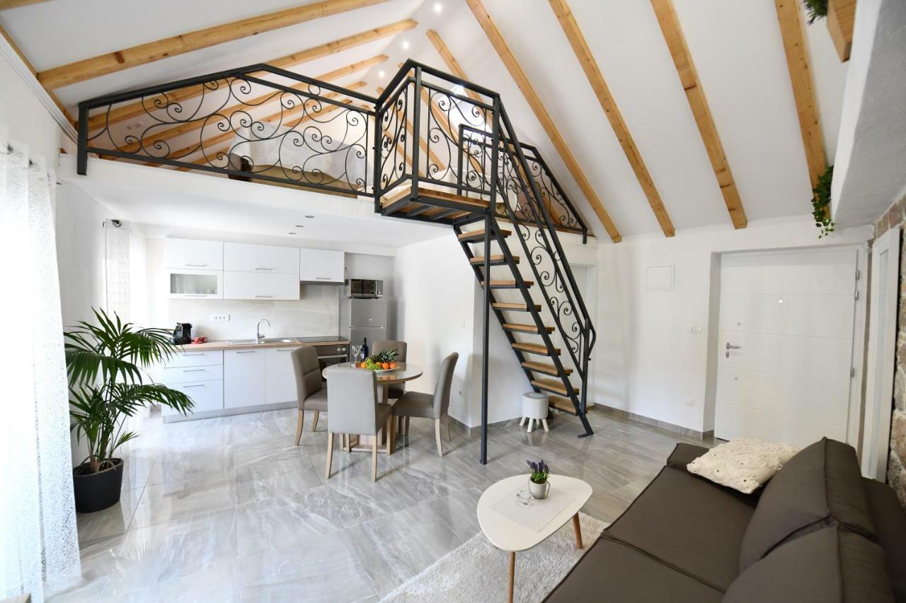 Apartment Lavanda Sinj Zewnętrze zdjęcie